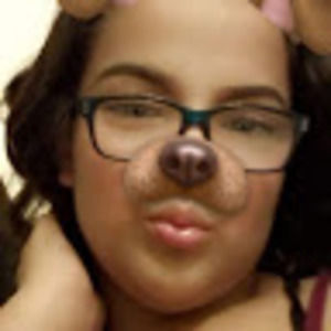 Meet your Posher, Anahi